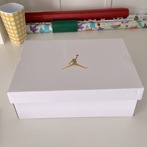 Air Jordan 1 mid SE